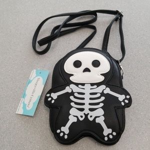 (NWT)White Skeleton Black background Crossbody Bag